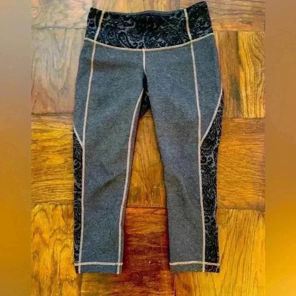 lululemon athletica Pants - Athleta leggings